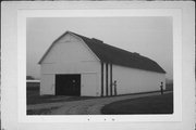 809 N MAIN ST, a Astylistic Utilitarian Building barn-tobacco, built in Viroqua, Wisconsin in 1956.