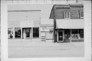 209 S MAIN ST 209 S MAIN ST, a Commercial Vernacular small retail building, built in Viroqua, Wisconsin in 1923.