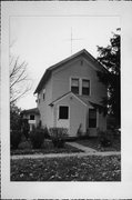 409 E SOUTH ST, a Front Gabled house, built in Viroqua, Wisconsin in 1890.