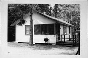 1920 MCKINLEY BLVD, a Side Gabled resort/health spa, built in Lincoln, Wisconsin in 1945.