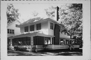 535 S LAKE SHORE DR, a American Foursquare house, built in Linn, Wisconsin in .