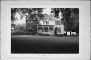 S SIDE OF COUNTY HIGHWAY B .25 M E OF THUNDERBIRD RD, a Queen Anne house, built in Bloomfield, Wisconsin in .