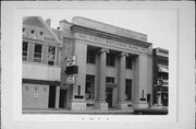 19 N Wisconsin St 19 N Wisconsin St, a Neoclassical/Beaux Arts bank/financial institution, built in Elkhorn, Wisconsin in 1916.