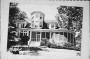 396 N LAKE SHORE DRIVE 396 N LAKE SHORE DRIVE, a Queen Anne house, built in Fontana On Geneva Lake, Wisconsin in 1903.