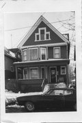 417 W MIFFLIN ST, a Queen Anne house, built in Madison, Wisconsin in 1906.