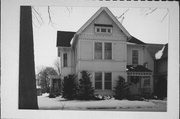 930 GENEVA ST, a Queen Anne house, built in Lake Geneva, Wisconsin in 1895.