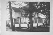 412 SHERIDAN ST, a Queen Anne house, built in Lake Geneva, Wisconsin in .