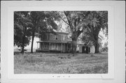 124 W SCHOOL ST, a Octagon house, built in Sharon, Wisconsin in 1855.