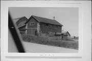 E SIDE OF STATE HIGHWAY 175 .25 MI S OF COUNTY HIGHWAY DW, a Astylistic Utilitarian Building house, built in Addison, Wisconsin in .