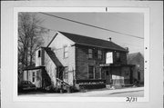 W140 N10385 S FOND DU LAC AVE, a Side Gabled tavern/bar, built in Germantown, Wisconsin in 1870.