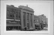 34 N MAIN ST, a Neoclassical/Beaux Arts bank/financial institution, built in Hartford, Wisconsin in 1906.