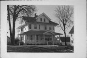 246 S 5TH AVE, a Queen Anne house, built in West Bend, Wisconsin in .