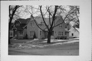 500 S 5TH AVE 500 S 5TH AVE, a Gabled Ell house, built in West Bend, Wisconsin in .