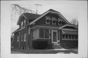 316 N 9TH AVE, a Bungalow house, built in West Bend, Wisconsin in .