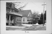 129 N 10TH AVE 129 N 10TH AVE, a Front Gabled house, built in West Bend, Wisconsin in .