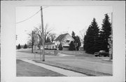 NE CORNER OF 15TH & WASHINGTON NE CORNER OF 15TH & WASHINGTON, a Front Gabled house, built in West Bend, Wisconsin in .