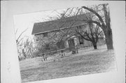 1386A FOND DU LAC AVE, a Side Gabled religious residence, built in West Bend, Wisconsin in 1858.