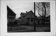 208 SOUTH ST, a Front Gabled house, built in West Bend, Wisconsin in .