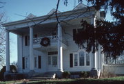 N 88 W 15634 PARK BLVD, a Colonial Revival/Georgian Revival house, built in Menomonee Falls, Wisconsin in 1903.