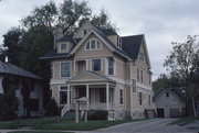345 W WISCONSIN AVE 345 W WISCONSIN AVE, a Queen Anne apartment/condominium, built in Oconomowoc, Wisconsin in 1887.