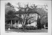 W314 S4244 STATE HIGHWAY 83, a American Foursquare house, built in Genesee, Wisconsin in 1920.