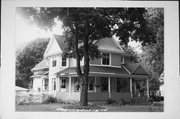 W315 N7631 MILL ST, a Queen Anne house, built in Merton, Wisconsin in 1902.