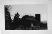 W335 N7763 STONEBANK RD, a Astylistic Utilitarian Building barn, built in Merton, Wisconsin in 1873.
