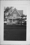 N95 W25617 HIGHWAY Q, .4 MILE EAST OF HIGHWAY J, SOUTH SIDE, a Cross Gabled house, built in Lisbon, Wisconsin in 1905.