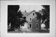 W 239 N 5772 MAPLE AVE, a Gabled Ell house, built in Lisbon, Wisconsin in 1864.