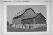 N 48 W 27368 LYNNDALE RD, a Astylistic Utilitarian Building barn, built in Lisbon, Wisconsin in .