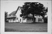 N72 W13869 GOOD HOPE RD, a Gabled Ell house, built in Menomonee Falls, Wisconsin in 1890.
