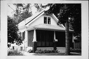 206 LINCOLN AVE, a Front Gabled house, built in Mukwonago (village), Wisconsin in 1930.