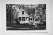 313 N OAKWOOD AVE 313 N OAKWOOD AVE, a Queen Anne house, built in Oconomowoc, Wisconsin in .