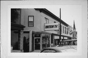 128 W BROADWAY AVE 128 W BROADWAY AVE, a Commercial Vernacular large retail building, built in Waukesha, Wisconsin in .