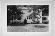 414 S EAST AVE, a International Style house, built in Waukesha, Wisconsin in 1940.