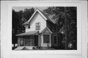 336 W FULTON DR, a Queen Anne house, built in Waupaca, Wisconsin in .