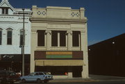 109 W WISCONSIN AVE, a Neoclassical/Beaux Arts bank/financial institution, built in Neenah, Wisconsin in 1875.