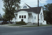 454 CHURCH AVE, a Queen Anne church, built in Oshkosh, Wisconsin in 1889.