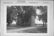 COUNTY HIGHWAY X, SOUTH SIDE, .25 MILE WEST OF COUNTY HIGHWAY YY, a Italianate house, built in Nekimi, Wisconsin in .