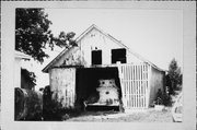 8954 EUREKA LOCK RD, a Astylistic Utilitarian Building corn crib, built in Rushford, Wisconsin in .