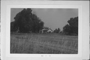 NORTH SIDE OF COUNTY HIGHWAY B, .2 MILES EAST OF TOWNSHIP LINE, a Gabled Ell house, built in Winneconne, Wisconsin in .