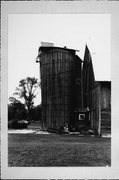 4896 STATE HIGHWAY 110 4896 STATE HIGHWAY 110, a Astylistic Utilitarian Building silo, built in Vinland, Wisconsin in .