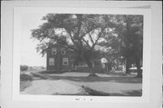 SKELETON BRIDGE ROAD, EAST SIDE, .1 MILE SOUTH OF COUNTY HIGHWAY GG, a Gabled Ell house, built in Vinland, Wisconsin in .