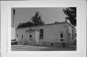 1525 PICKETT DR, a Astylistic Utilitarian Building dairy processing facility, built in Oshkosh, Wisconsin in 1939.