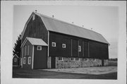 1305 COUNTY HIGHWAY JJ, a barn, built in Neenah, Wisconsin in 1907.