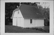 N SIDE OF COUNTY HIGHWAY S AND PENDLETON RD INTERSECTION, a Domestic - outbuilding, built in Neenah, Wisconsin in .