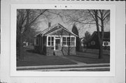 216 ABBY AVE, a Front Gabled house, built in Menasha, Wisconsin in .