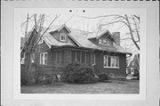305 CLEVELAND ST, a Craftsman house, built in Menasha, Wisconsin in 1924.