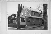 400 NASSAU ST 400 NASSAU ST, a Front Gabled house, built in Menasha, Wisconsin in 1936.