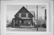 411 3RD ST 411 3RD ST, a Queen Anne house, built in Neenah, Wisconsin in 1907.